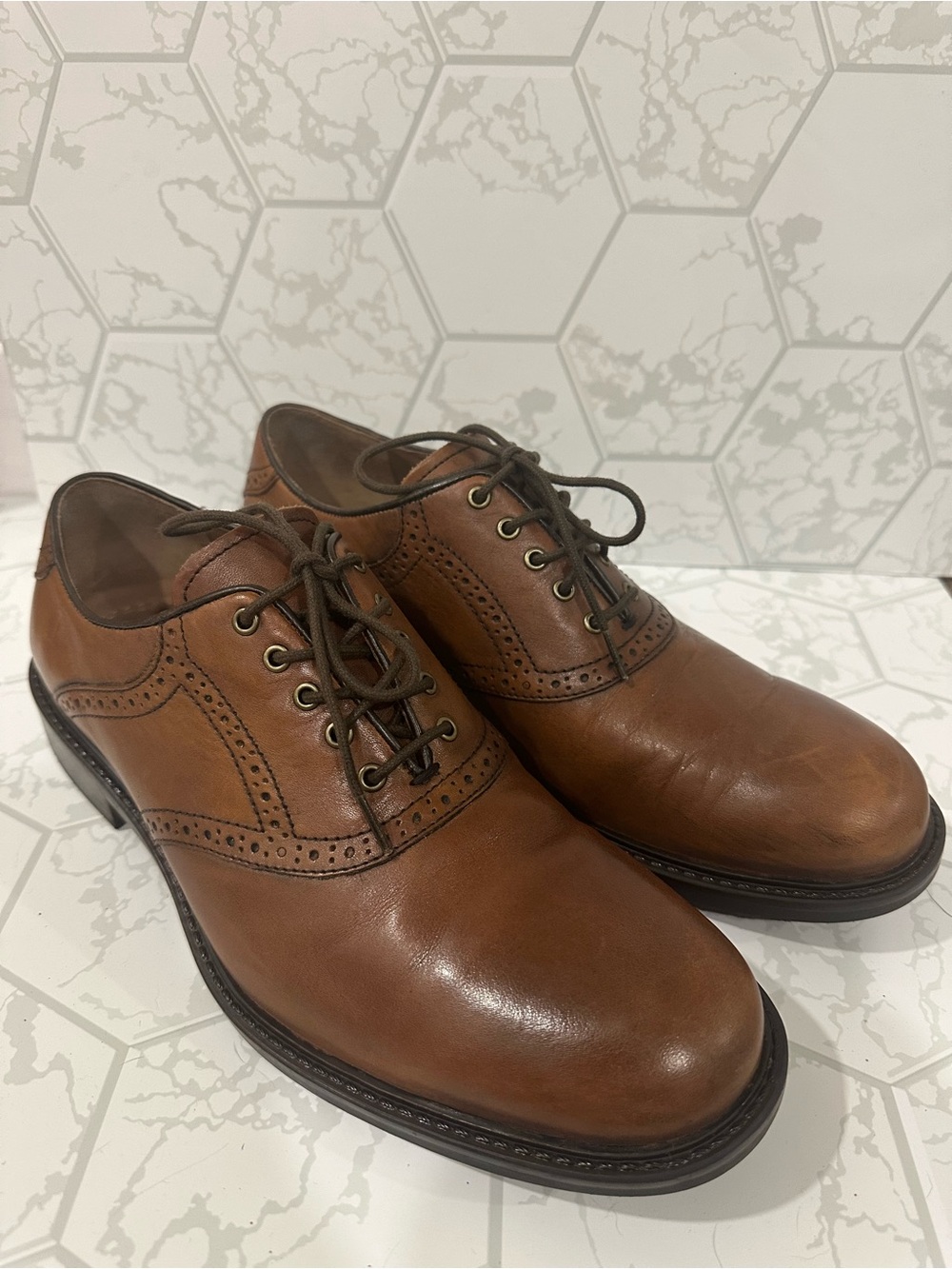 Johnston & Murphy Tan Brown Leather Wingtip Oxfords